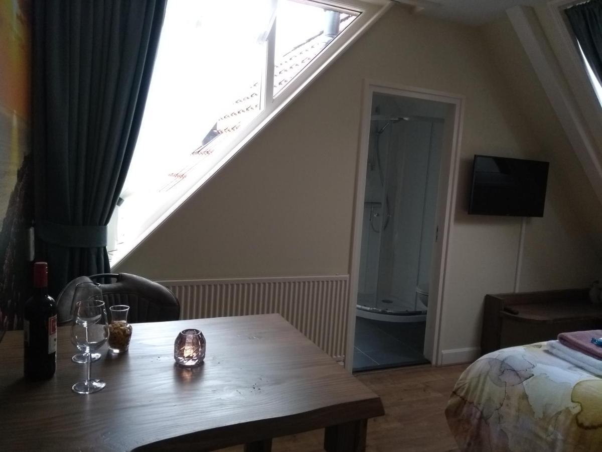 Bed & Breakfast Ons Nest Westwoud Екстериор снимка