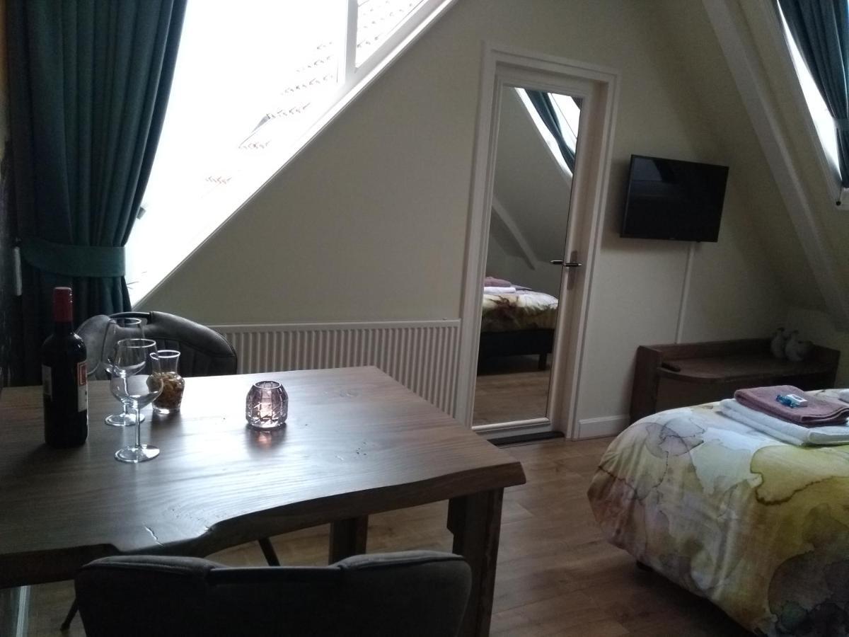 Bed & Breakfast Ons Nest Westwoud Екстериор снимка